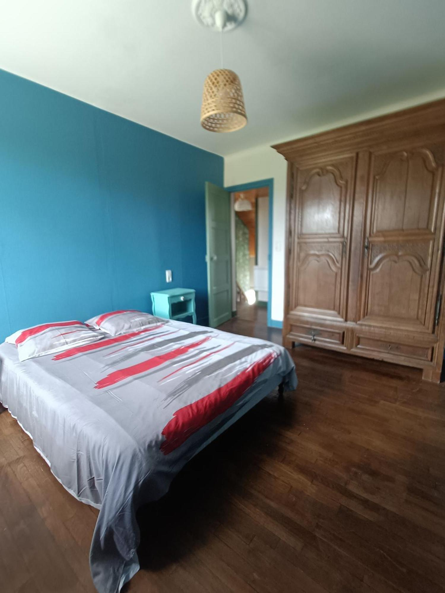 Maison Rose Cherence-le-Roussel Luaran gambar